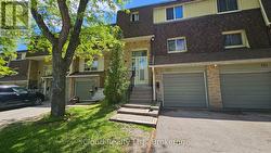 120 - 371 ORTON PARK ROAD Toronto, ON M1G 3V1
