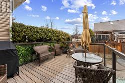 Gorgeous large maintenance-free deck - 