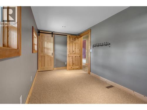 28 Deans Road, Summerland, BC 