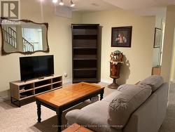 Family Room - 