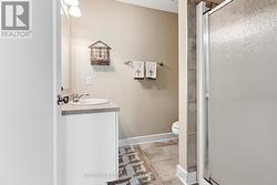 Loft - 3 piece bath - 
