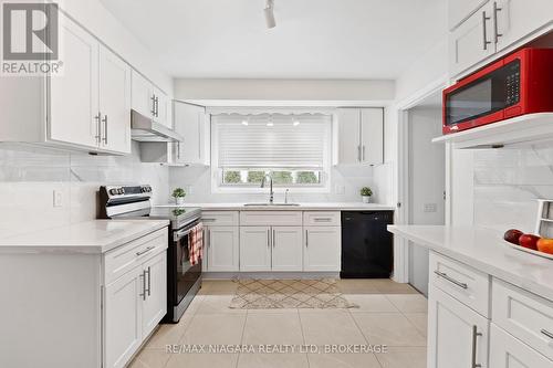 4 Tanner Circle, St. Catharines (Lakeshore), ON 
