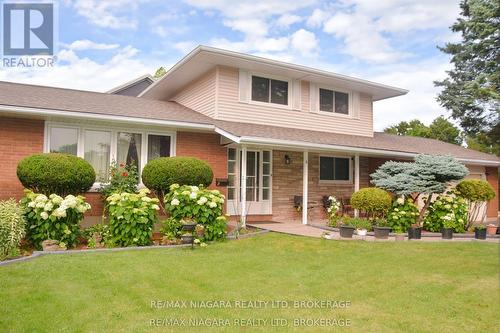 4 Tanner Circle, St. Catharines (Lakeshore), ON 