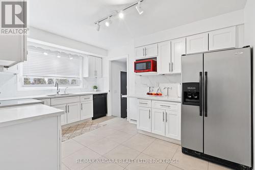 4 Tanner Circle, St. Catharines (Lakeshore), ON 
