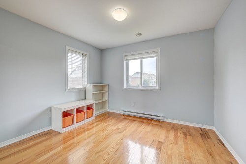Chambre à coucher - 9865 Rue Riverin, Brossard, QC 