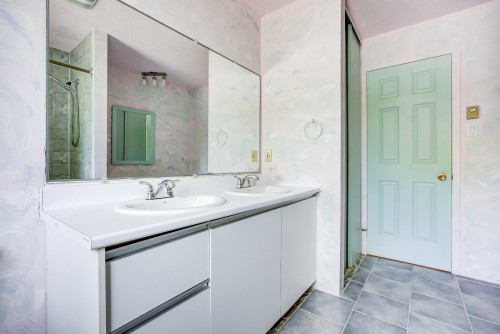 Bathroom - 248 Av. De La Colline, Gatineau (Aylmer), QC 