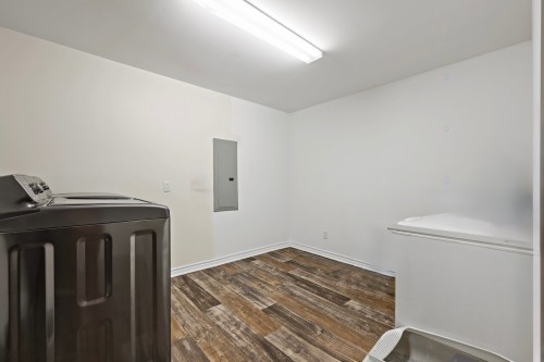 Salle de lavage - 1685 Ch. Du Lac-Sauvage, Mont-Blanc, QC 