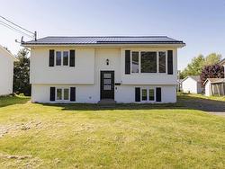 50 Townshend Avenue  Amherst, NS B4H 4N6