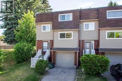 13 - 285 BLUEVALE STREET N  Waterloo, ON N2J 4L8