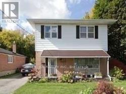 10672 BAYVIEW AVENUE Richmond Hill, ON L4C 3N9