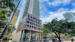#P1-11 - 81 WELLESLEY STREET Toronto, ON M4Y 0C5