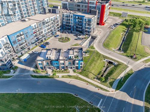2 Concord Place, Grimsby, ON 