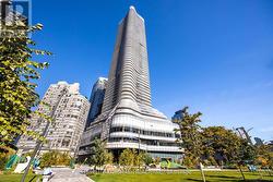 1207 - 11 WELLESLEY STREET W Toronto, ON M4Y 0G4
