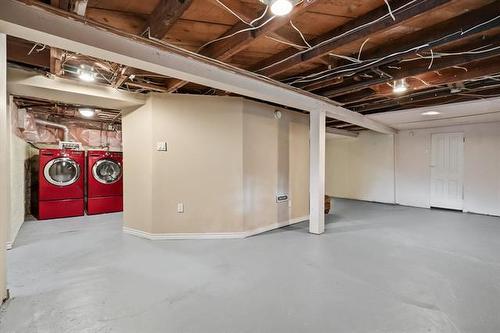 428 Queen St, Winnipeg, MB 