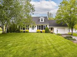 258 Falmouth Dyke Road Falmouth, NS B0P 1L0