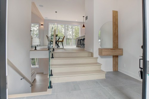 Mud Room - 2070 Rue Jackrabbit, Sainte-Adèle, QC 
