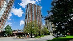 2502 - 5 CONCORDE PLACE Toronto, ON M3C 3M8