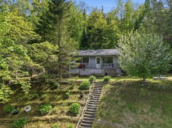 135 Ch. Laporte  Val-Des-Bois, QC J0X 3C0