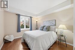Primary bedroom - 