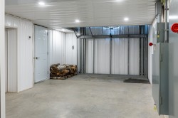 Garage - 