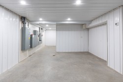 Garage - 