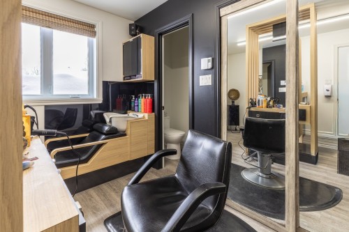 Commerce - 1179 Rue Turcotte E., Thetford Mines, QC 