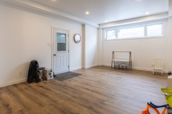 Family Room - 