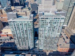607-1211 Rue Drummond Montréal (Ville-Marie), QC H3G 1V8