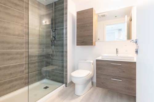 Salle de bains - 607-1211 Rue Drummond, Montréal (Ville-Marie), QC 