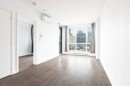 Salon - 607-1211 Rue Drummond, Montréal (Ville-Marie), QC 