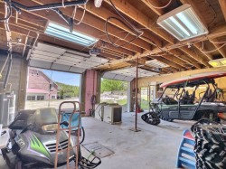 Garage - 