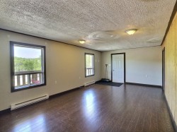 Salon - 