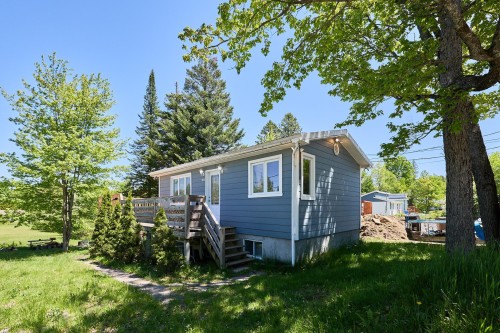 Façade - 160 Rue Pigeon, Saint-Calixte, QC 
