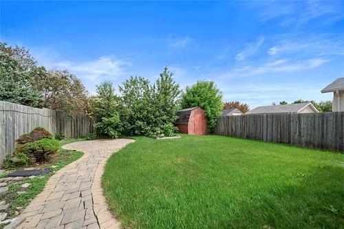 39 Birch Grv, Winnipeg, MB 