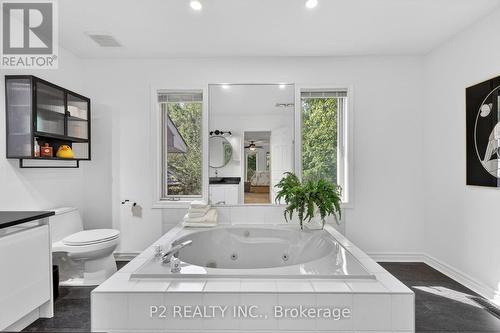 35 Jodies Lane, Springwater, ON 