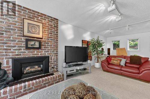 35 Jodies Lane, Springwater, ON 