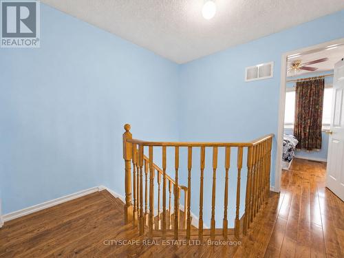 29 Centrepark Drive, Toronto, ON 