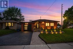 544 ADELAIDE AVENUE W Oshawa, ON L1J 2S3