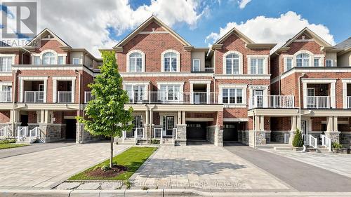 81 NESS DRIVE  Richmond Hill, ON L4S 0K8