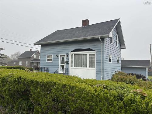 111 Atlantic Street, Sydney Mines, NS 