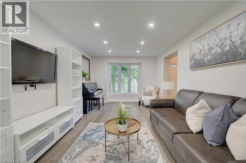 519 Westvale Drive, Waterloo, ON 