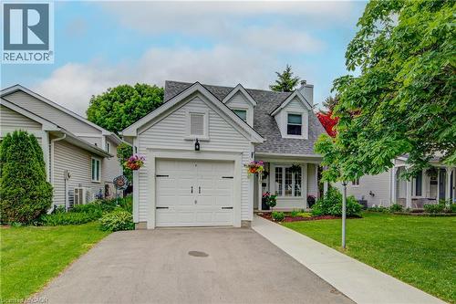 519 WESTVALE Drive  Waterloo, ON N2T 2B2