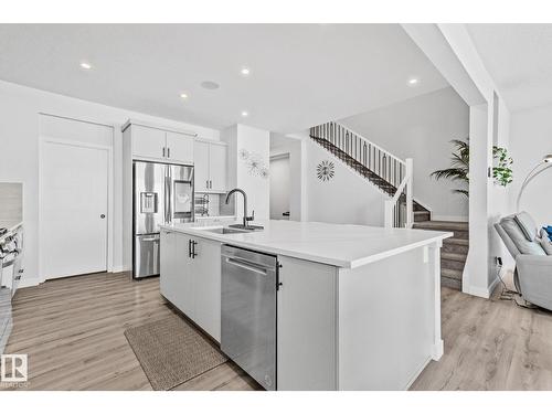 15816 29 Av Sw, Edmonton, AB 