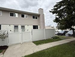 14537 121 ST NW  Edmonton, AB T5X 2S2