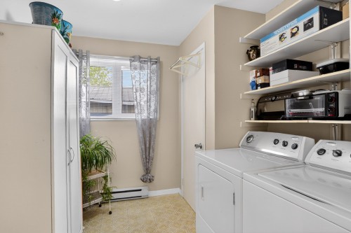 Salle de lavage - 1500 Rue Des Pivoines, Shawinigan, QC 
