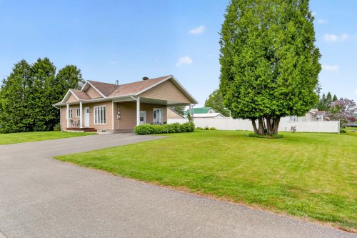 Cour - 1500 Rue Des Pivoines, Shawinigan, QC 