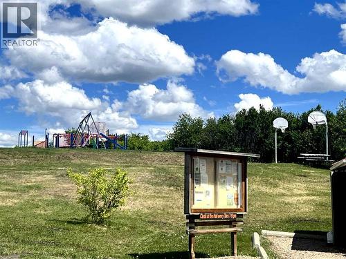 12 Ranch Road, White Sands, AB 