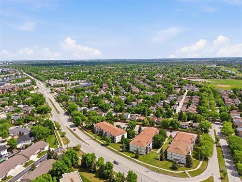 203 11 Burland Avenue, Winnipeg, MB 
