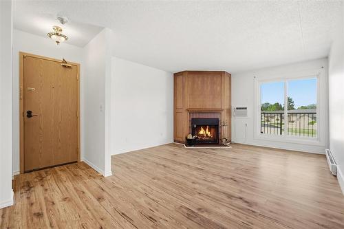 203 11 Burland Avenue, Winnipeg, MB 