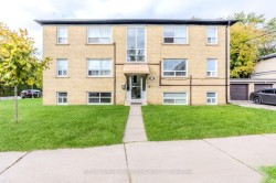 4-1 Hassard Avenue  Toronto, ON M4K 3N3